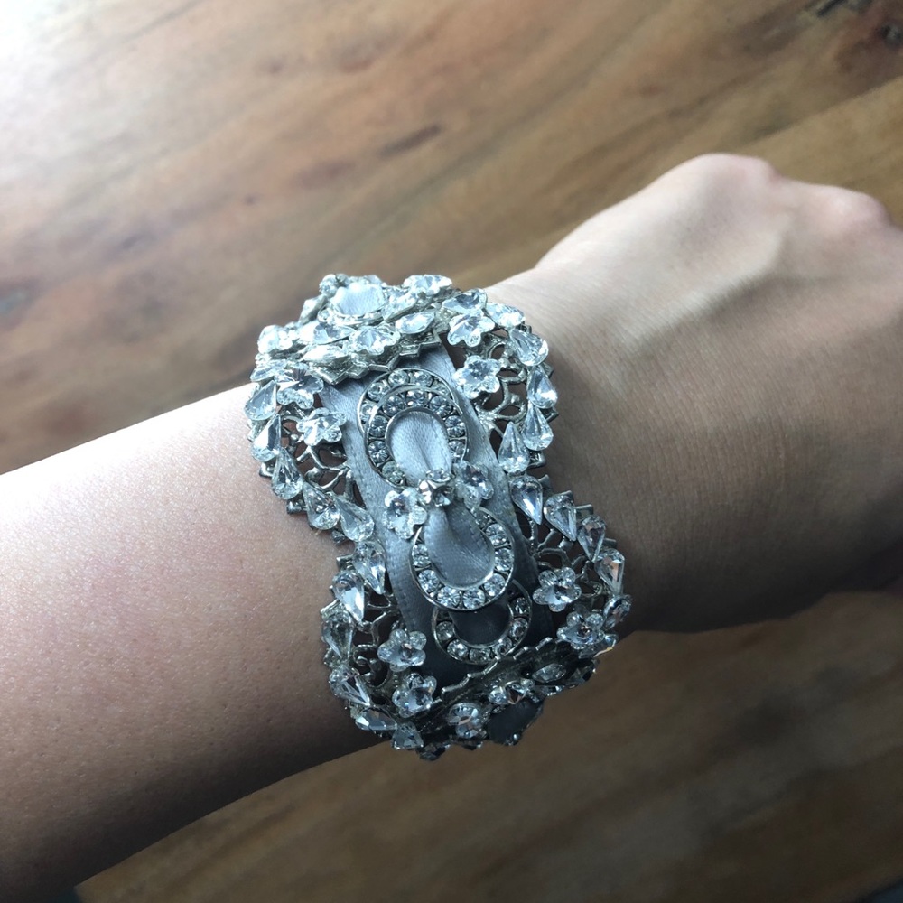 Maria Elena Headpieces Swarovski Bracelet 1011